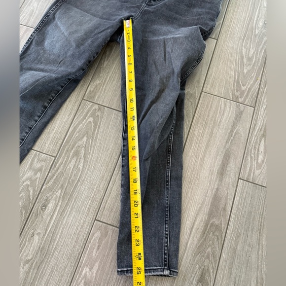 Madewell|Classic off Black/gray Women's Jeans,10” high rise skinny crop,size 32• - Picture 13 of 16